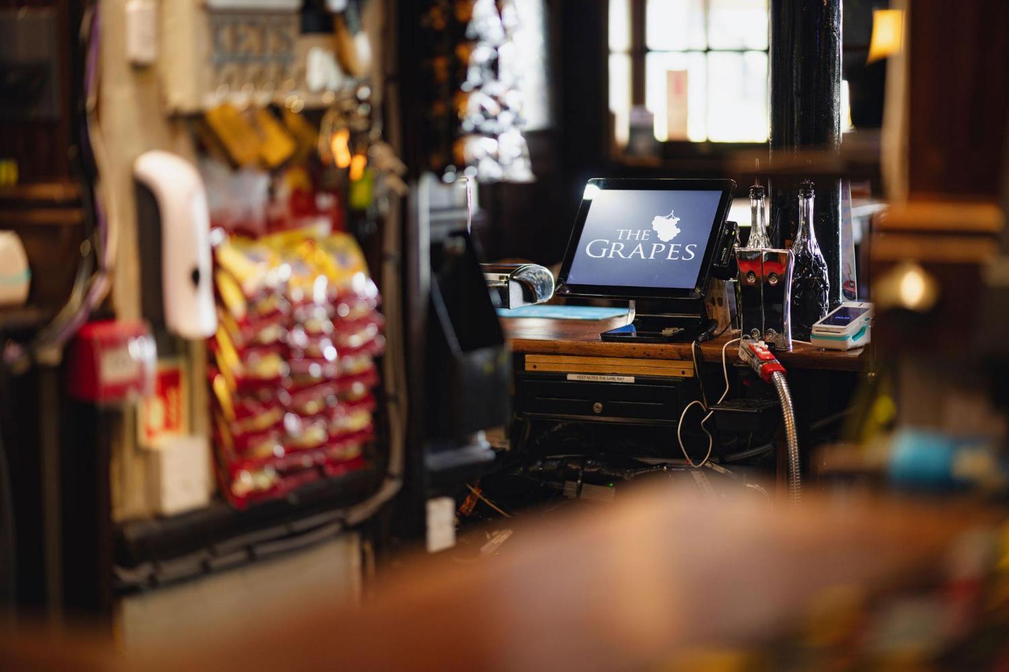 The Grapes Pub Hotell Southampton Eksteriør bilde